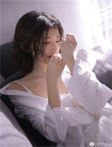 黄祖儿 杨贵妃-芭比之美人鱼历险记全集